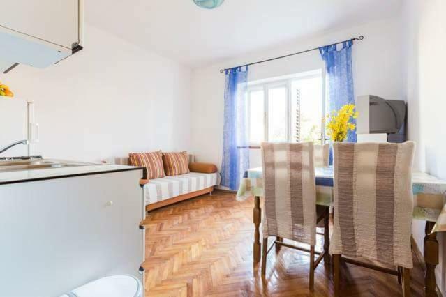 Apartments A & G Petrovic Pirovac Bagian luar foto