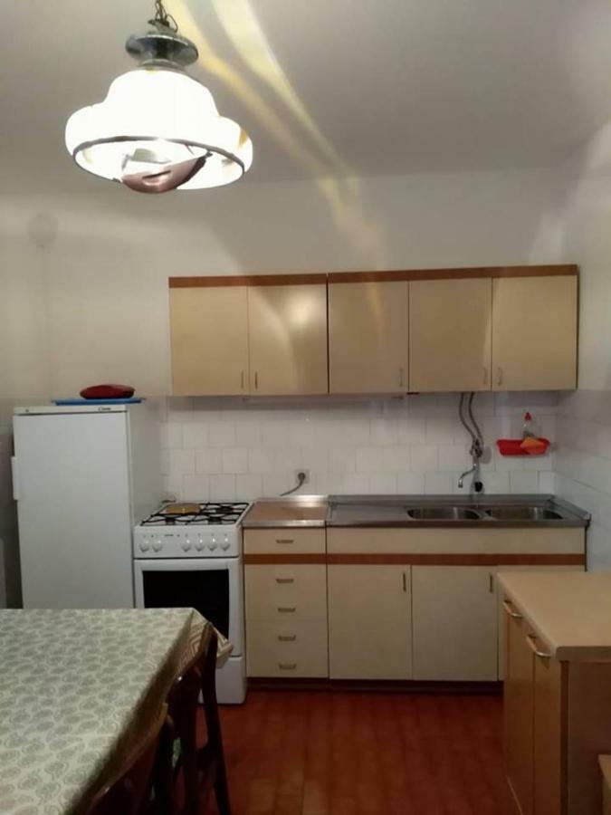Apartments A & G Petrovic Pirovac Bagian luar foto